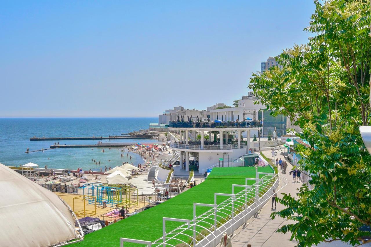 Arcadia Marine Hotel Odessa Exterior photo